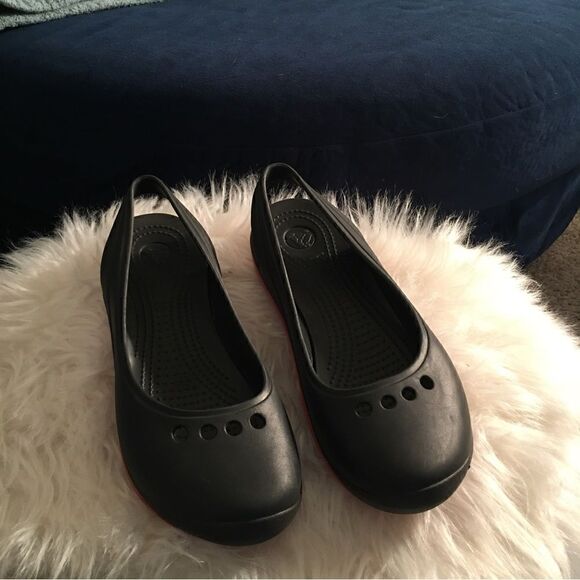 CROCS Crosslight Syler Sling back flats! Black & Pink - Picture 5 of 6